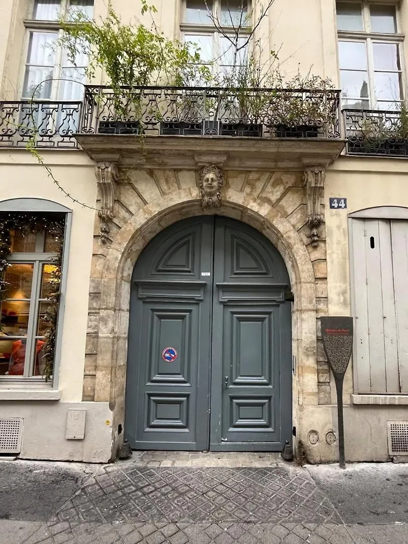 Appartement Luxueux / Historique Proche Bon Marche Paris 0*,