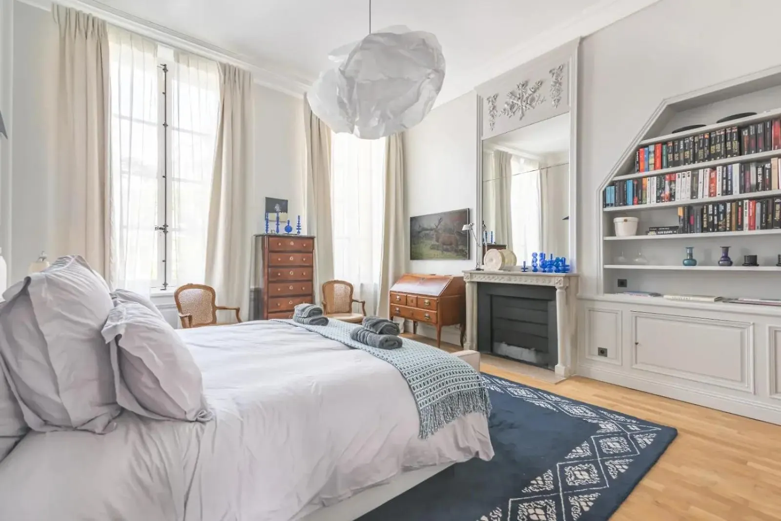 Appartement Luxueux / Historique Proche Bon Marche Paris Apartment